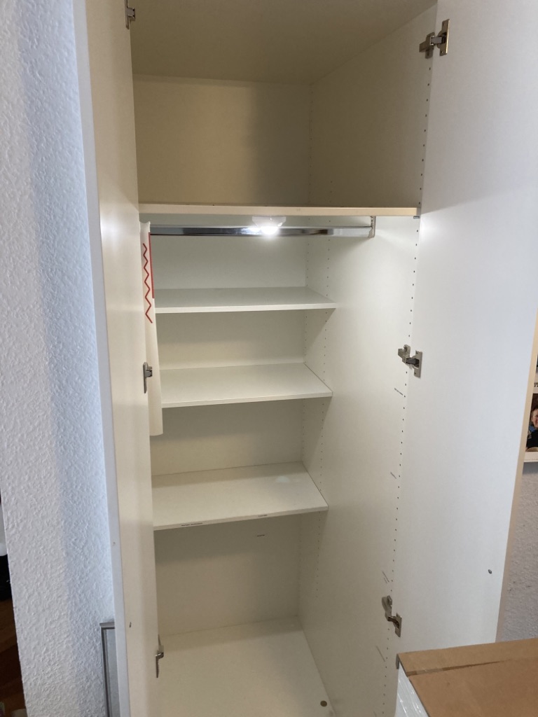 Beispiel: Sonder Anf. LIGHT Tiefe 83 cm